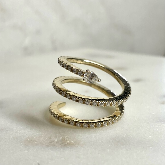 14k Gold Moissanite Snake Dragon Ring - Picture 8 of 17